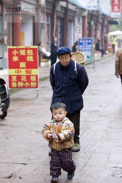 1  verringern  Bevölkerungsgruppe  China  Chongqing  Planung