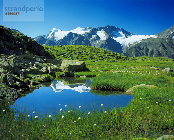 Bergsee und Zuckerhütl  Österreich