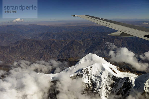 Gletscher Illimani  6.439 Meter  Aussicht aus dem Flugzeug  Departamento La Paz  Bolivien