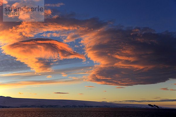 Abendrot  Wolkenformation  Weddell-Meer  Antarktis