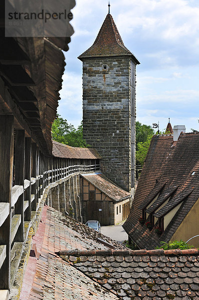 Wehrgang mit Wehrturm  14. Jhd.  Röderschütt  Rothenburg ob der Tauber  Mittelfranken  Bayern  Deutschland