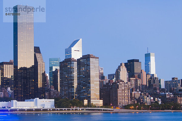 Skyline  Skylines  Sonnenuntergang  Ansicht