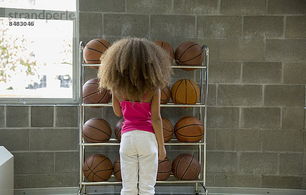 Wäscheständer  mischen  Basketball  aufheben  Mädchen  Mixed