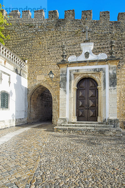 Tor Porta da Vila  Obidos  Distrikt Leiria  Portugal