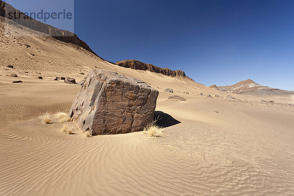 Monolith in der Sandw¸ste  Richtersveld Nationalpark  s¸dliches Namibia