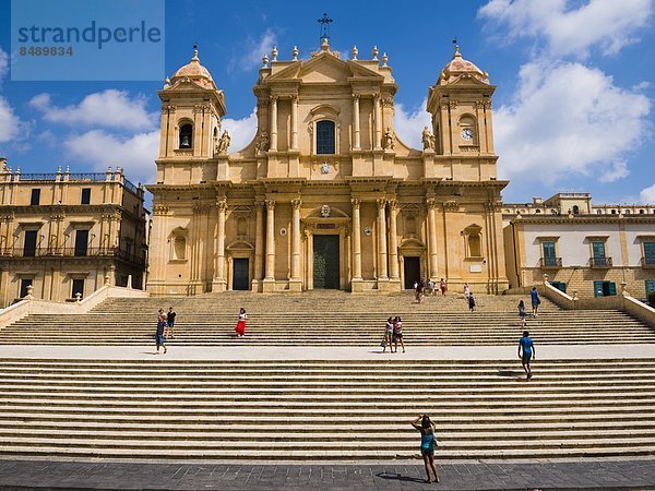 Europa Tourist Kathedrale UNESCO-Welterbe Italien Noto Sizilien