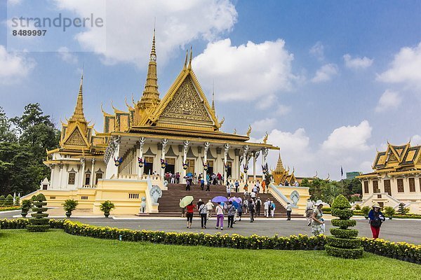 Großstadt  Hauptstadt  Palast  Schloß  Schlösser  Südostasien  Vietnam  Asien  Kambodscha