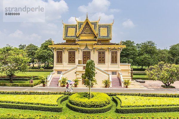 Großstadt  Hauptstadt  Palast  Schloß  Schlösser  Südostasien  Vietnam  Asien  Kambodscha