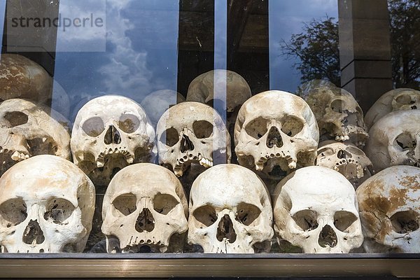 Phnom Penh  Hauptstadt  zeigen  Mensch  Monument  Feld  töten  Totenkopf  Südostasien  Vietnam  Asien  Kambodscha