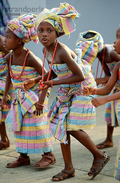 tanzen  jung  Mädchen  Festival  Nigeria
