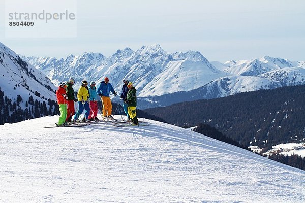 Skifahrergruppe in Kuhtai  Tirol  Österreich