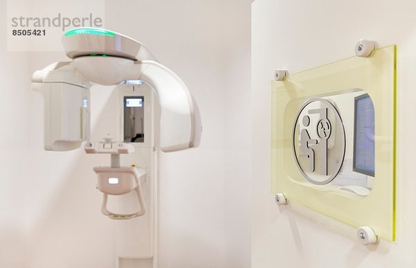 3D-Röntgengerät beim Zahnarzt