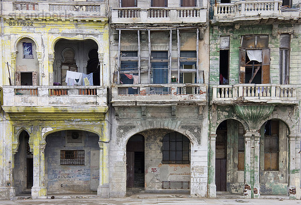 Havanna Hauptstadt Fassade Hausfassade baufällig Kuba
