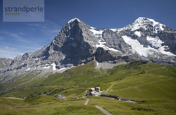 Switzerland  Bernese Oberland  Jungfrau massif with hotel and jungfrau railway