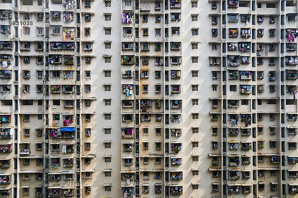 Gebäude Fassade Hausfassade Nachbarschaft groß großes großer große großen Bombay Indien Maharashtra