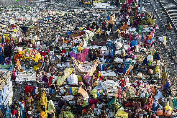 Dharavi Slum in Mumbai  Maharashtra  Indien
