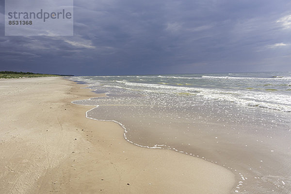 Wolke Strand Sturm Meer Sand Baltikum Lettland