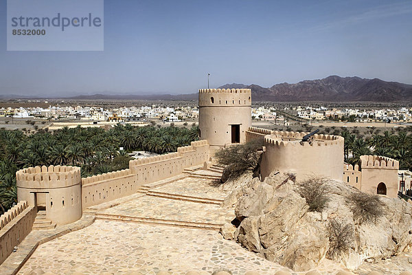Fort Nakhl  oder Husn Al Heem  Festung  historischer Lehmbau  Al-Batinah Provinz  Sultanat von Oman  Arabische Halbinsel