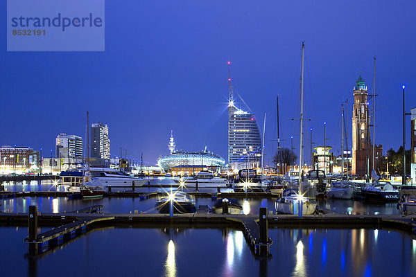 Einkaufszentrum Mediterraneo  Atlantic Hotel Sail City  Klimahaus Bremerhaven  Columbus-Center  Havenwelten  Neuer Hafen  Bremerhaven  Bremen  Deutschland