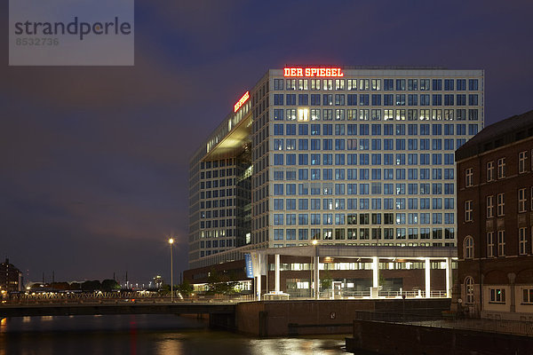 Spiegel-Gebäude Ericusspitze  HafenCity  Hamburg  Deutschland  Europa