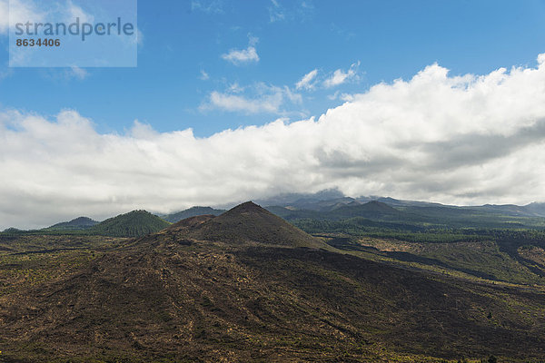 Vulkanlandschaft um Santiago del Teide  Teneriffa  Kanarische Inseln  Spanien