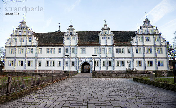 Schloss Bevern  Weserrenaissance  Bevern  Weserbergland  Niedersachsen  Deutschland