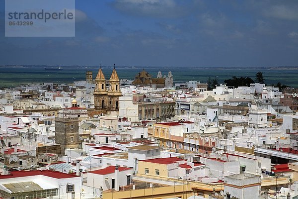 Blick vom Torre Tavira auf die Altstadt  Cadiz  Andalusien  Spanien  Europa