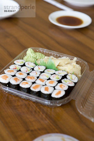 Sushi in Lunchbox  Nahaufnahme