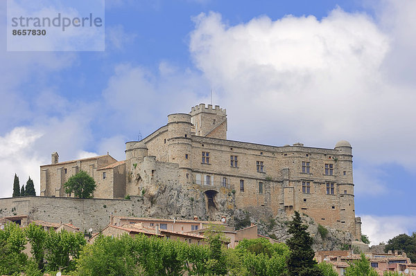 Schloss von Barroux  Le Barroux  Vaucluse  Provence-Alpes-Cote d'Azur  Südfrankreich  Frankreich