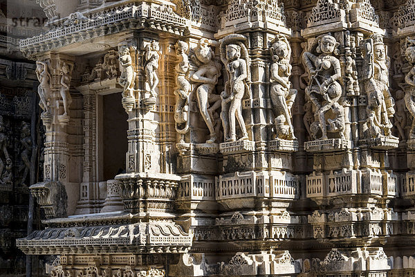 Skulpturale Erleichterung  Palitana Tempel  Mount Shatrunjaya  Palitana  Gujarat  Indien