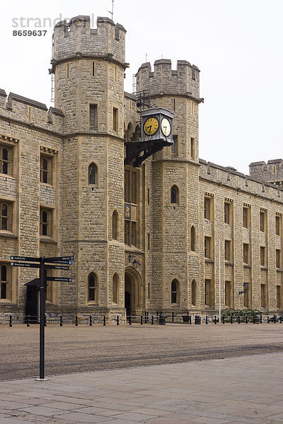 Waterloo Barracks mit dem Jewel House  Standort der britischen Crown Jewels  Tower of London  UNESCO Weltkulturerbe  London  England  Großbritannien