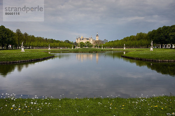 Schweriner Schloss  Schwerin  Mecklenburg-Vorpommern  Deutschland