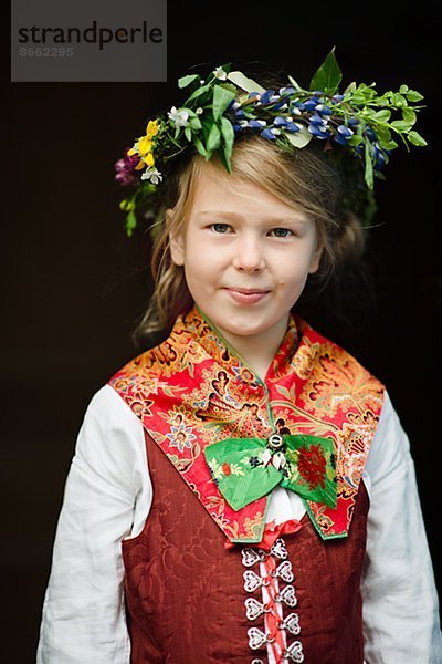 Blume  Blumenkranz  Kranz  Kleidung  Kostüm - Faschingskostüm  Mädchen  Schweden