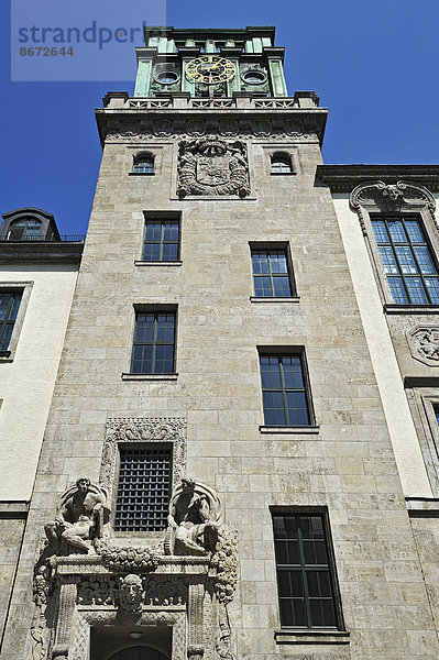 Technische Universität München  Thiersch-Turm  Wahrzeichen der heutigen TUM  München  Bayern  Deutschland