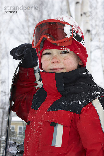 Europäer Junge - Person Ski Kleidung Fahrgestell Schnee