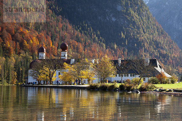 Wallfahrtskirche St. Bartholomä am Königssee  Berchtesgadener Land  Oberbayern  Bayern  Deutschland