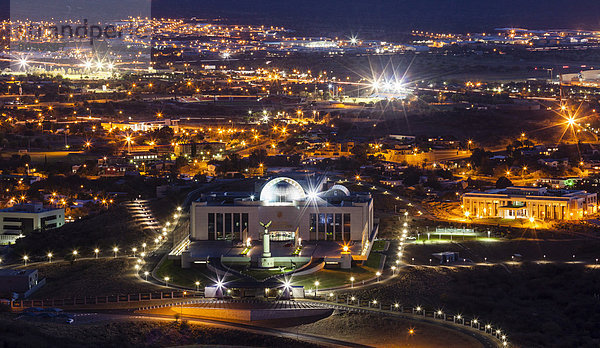 Windhuk Windhoek Hauptstadt Wohnhaus Nacht Namibia Präsidentenpalast