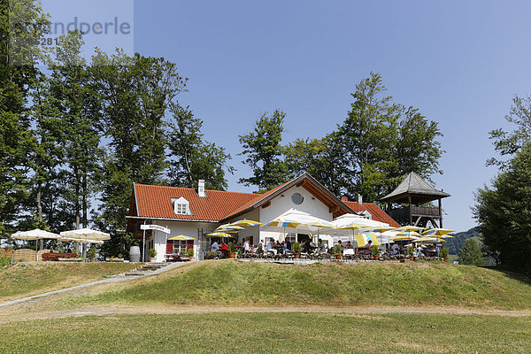 Wirtshaus auf der Insel Wörth im See  Schliersee  Oberbayern  Bayern  Deutschland