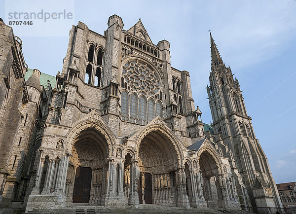 Kathedrale Notre-Dame de Chartres  Chartres  Eure-et-Loir  Frankreich