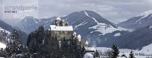 Burg Heinfels  Heinfels  Tirol  Österreich