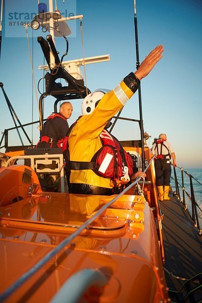 Rettungsbootbesatzungstraining auf dem Rettungsboot