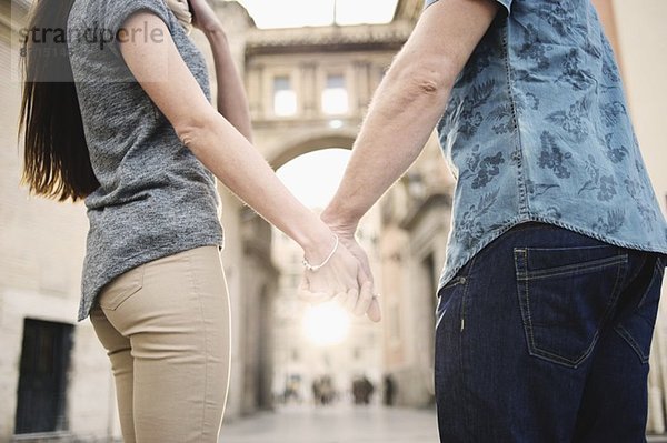 Schnappschuss eines jungen Paares im Urlaub  Valencia  Spanien