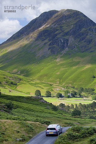 Großbritannien  fallen  fallend  fällt  Tagesausflug  See  Autofahrer  Cumbria  Ortsteil  Wasdale