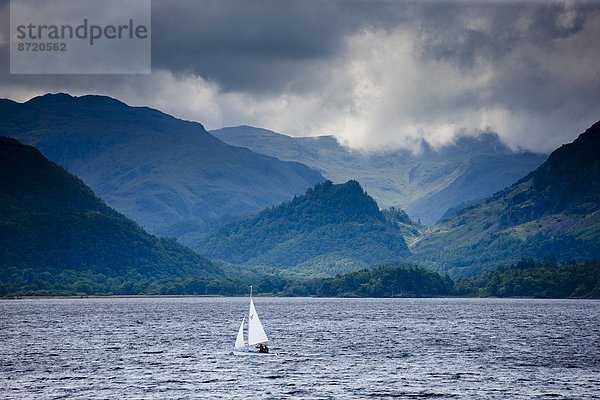 Segeln  nahe  Wasser  Großbritannien  See  Yacht  Cumbria  Derwent  Ortsteil  Keswick