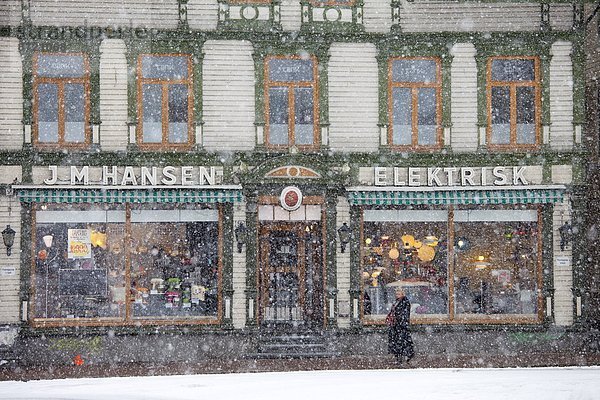 Straße  Großstadt  Stilleben  still  stills  Stillleben  Kreis  Norwegen  Norden  Arktis  Tromso