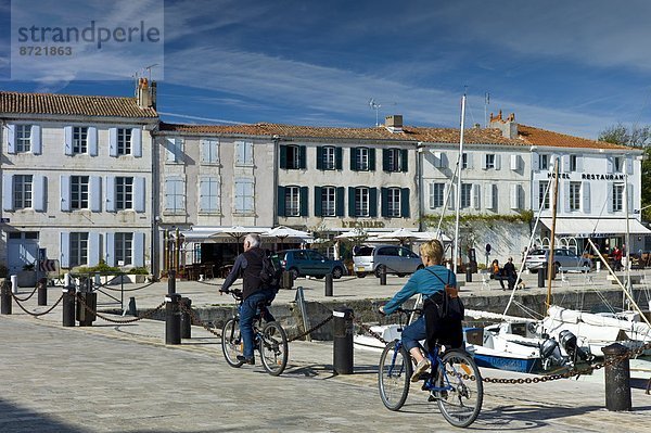 Hafen Frankreich radfahren Tourist vorwärts Ile de Re