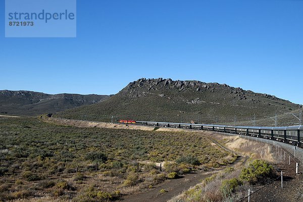 Südliches Afrika  Südafrika  Tunnel  Wüste  Afrika  Zug