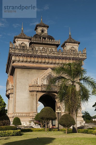 Vientiane  Hauptstadt  Baum  Pflanze  Sieg  Gewinn  Eingang  Südostasien  Vietnam  Asien  Laos