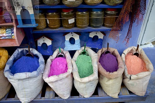 Nordafrika  Tasche  Produktion  Gesichtspuder  Farbe  Farben  Afrika  Marokko  bemalen