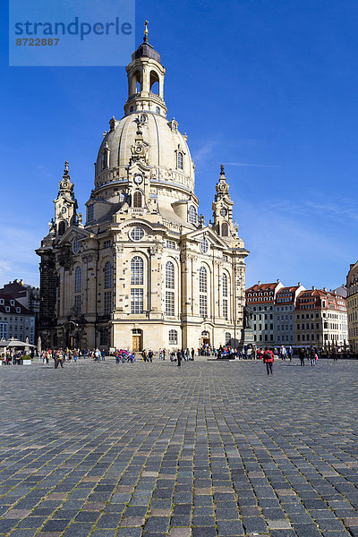 Der Neumarkt mit der Frauenkirche  Altstadt  Dresden  Sachsen  Deutschland